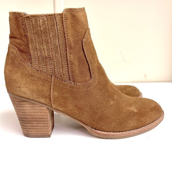 Dolce Vita Women's Jenna Boot, Dark Saddle, 7 M US western - Picture 1 of 9